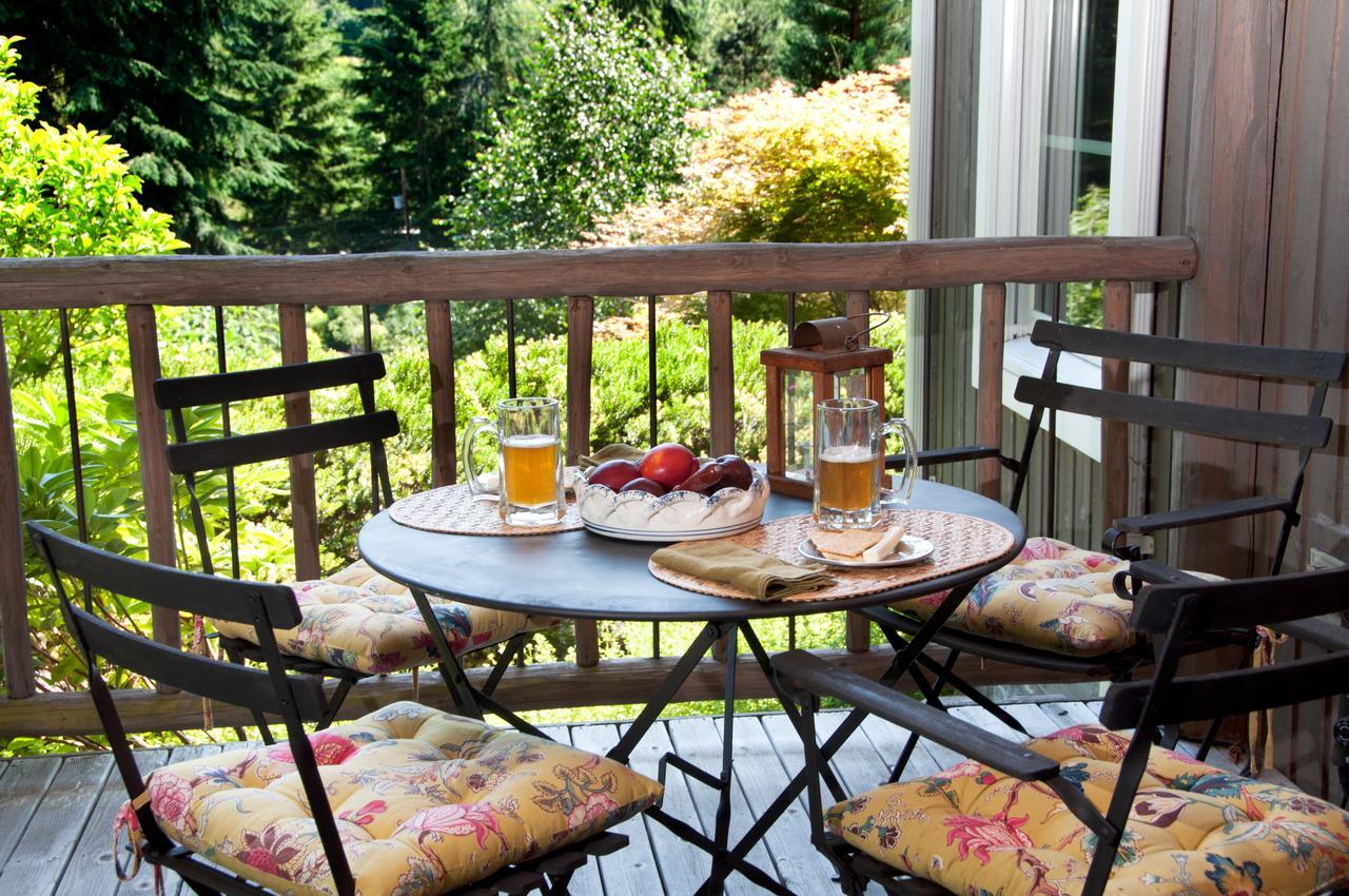 Hideaway Lodge B And B Woodinville Exterior foto