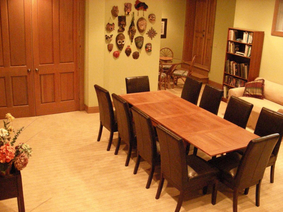 Hideaway Lodge B And B Woodinville Zimmer foto